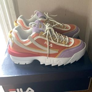 Womens Fila shoes